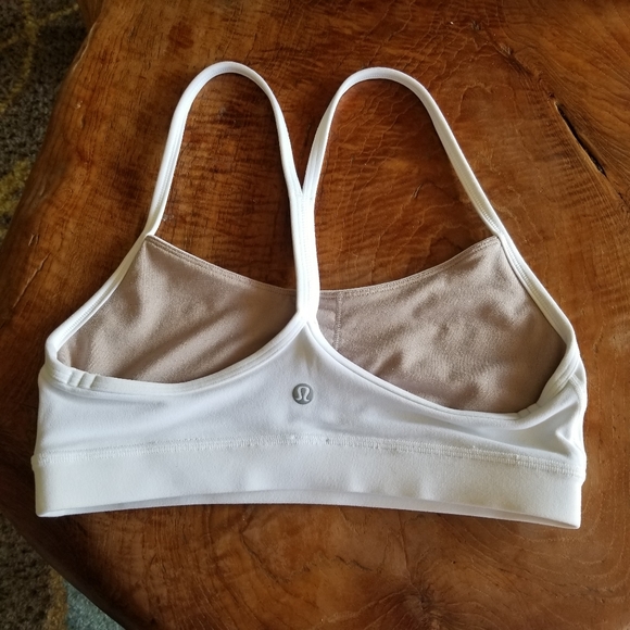 LULULEMON Flow Y Nulu Sports Bra White Sz 6/S - Picture 5 of 5